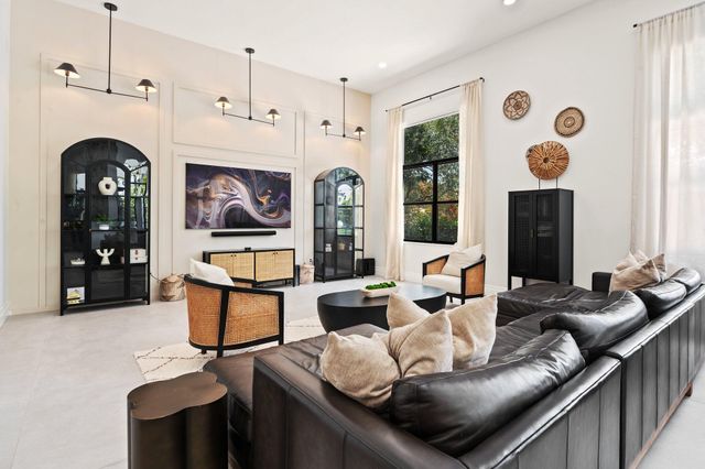 13185 SW 44th Street, Davie, FL 33330