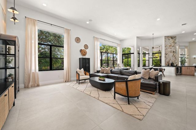 13185 SW 44th Street, Davie, FL 33330