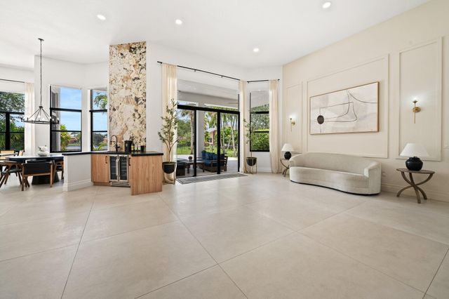 13185 SW 44th Street, Davie, FL 33330