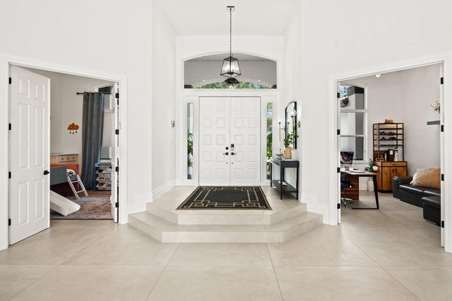 13185 SW 44th Street, Davie, FL 33330