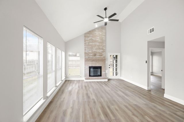 16602 Capewood Drive, Humble, TX 77396