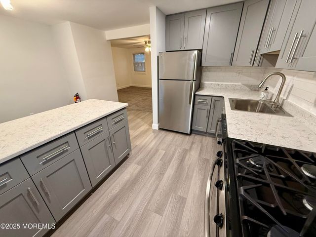 169 Manor Drive, Red Bank, NJ 07701