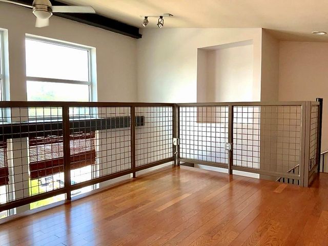 1601 E Cesar Chavez ST 306, Austin, TX 78702