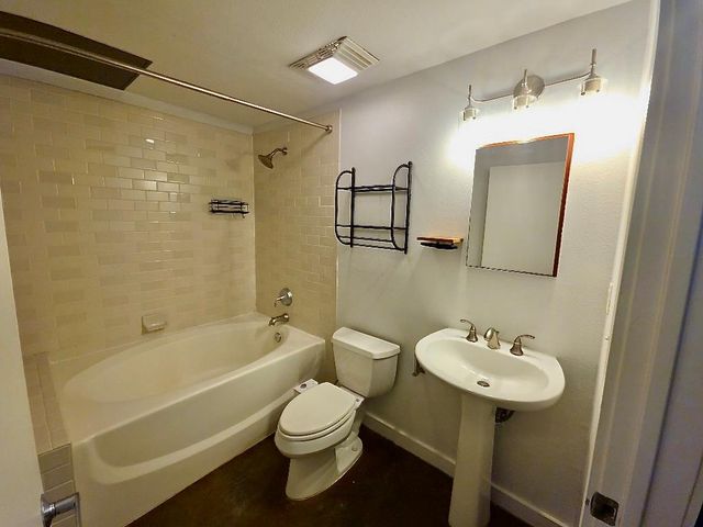 1601 E Cesar Chavez ST 306, Austin, TX 78702