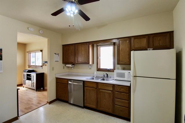 842 Grant Street, Beloit, WI 53511