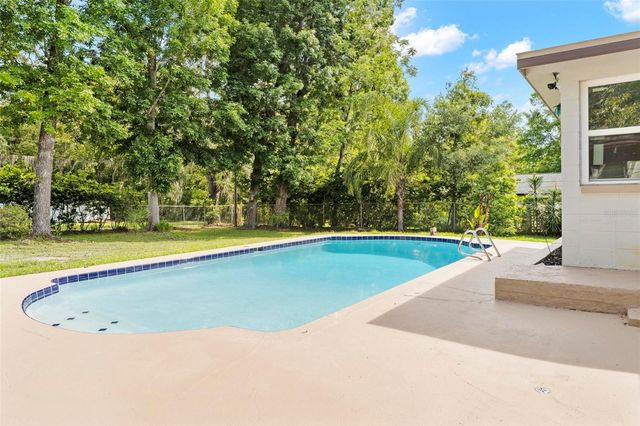 416 EDERINGTON DRIVE, Brooksville, FL 34601