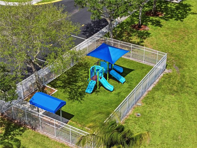 4425 SW 160th Avenue 213, Miramar, FL 33027