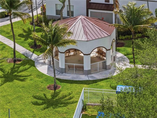 4425 SW 160th Avenue 213, Miramar, FL 33027
