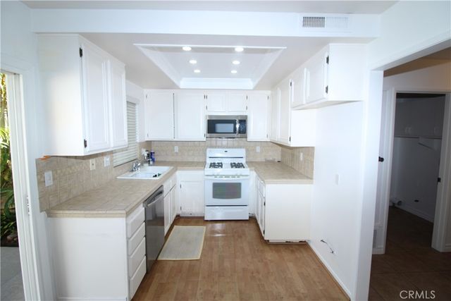 21821 Michigan Ln., Lake Forest, CA 92630