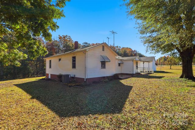 2660 Emanuel Church Road, Rockwell, NC 28138