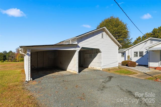 2660 Emanuel Church Road, Rockwell, NC 28138