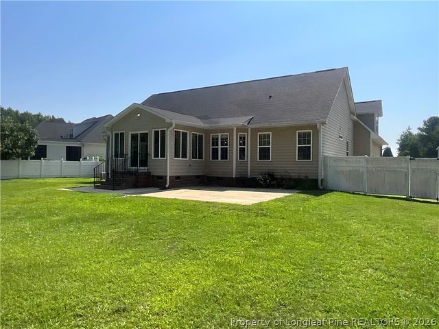 404 Windover Drive, Raeford, NC 28376