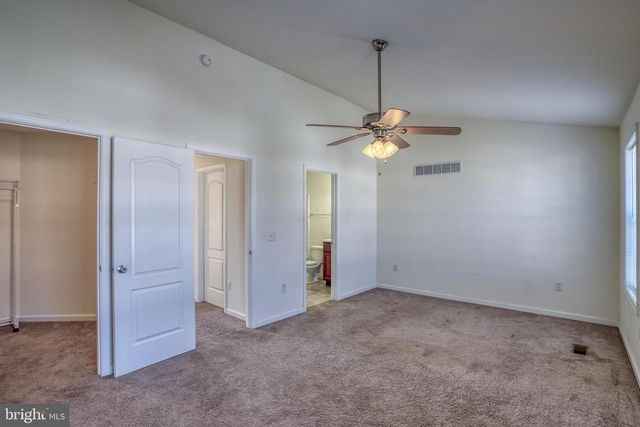 327 TRIBBITT ST, Dover, DE 19904