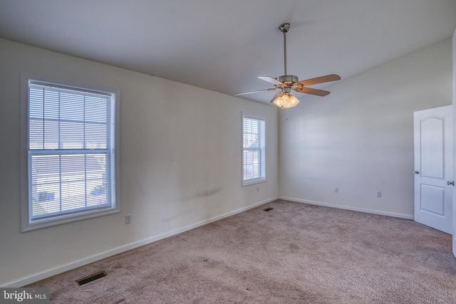 327 TRIBBITT ST, Dover, DE 19904