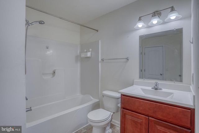 327 TRIBBITT ST, Dover, DE 19904