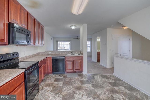 327 TRIBBITT ST, Dover, DE 19904