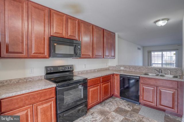 327 TRIBBITT ST, Dover, DE 19904