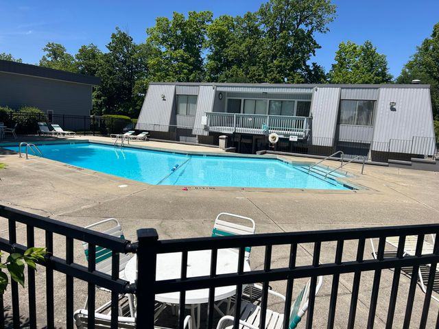 2440 E Collier Avenue Se, City Of Kentwood, MI 49546