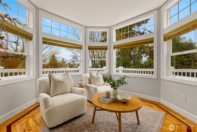 337 25th Avenue E, Seattle, WA 98112