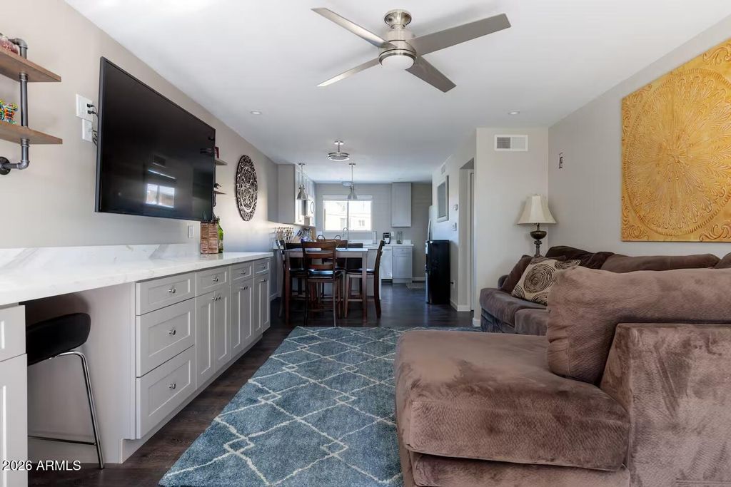 6936 E 4TH Street 18, Scottsdale, AZ 85251 — photo 3