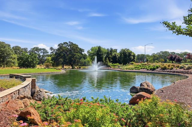 201 Stamos, Roseville, CA 95747