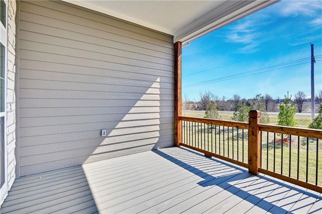 13481 W 174th Place, Overland Park, KS 66221