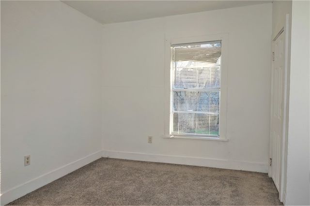 614 Victoria Ave, Taft, TX 78390