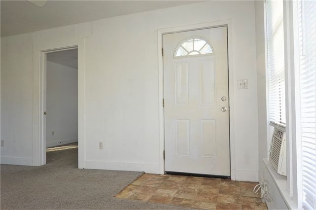 614 Victoria Ave, Taft, TX 78390