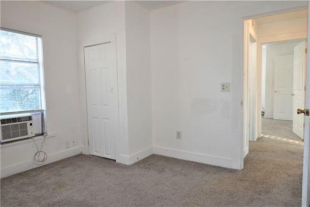 614 Victoria Ave, Taft, TX 78390