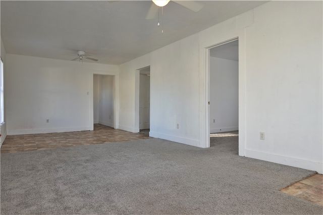 614 Victoria Ave, Taft, TX 78390