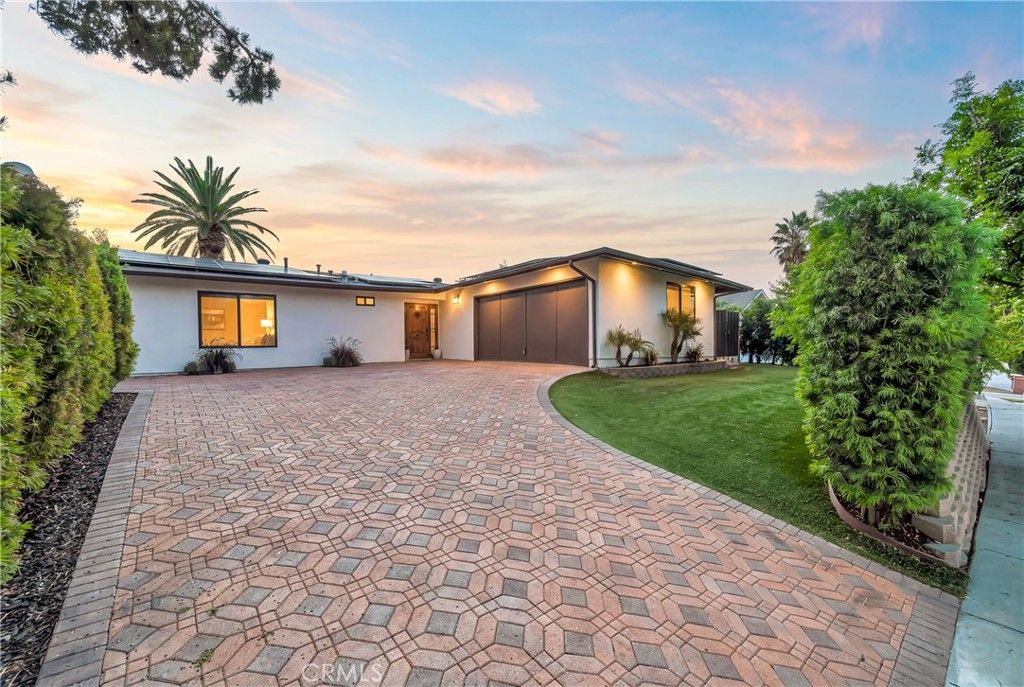 5420 Parkmor, Calabasas, CA 91302 — exterior