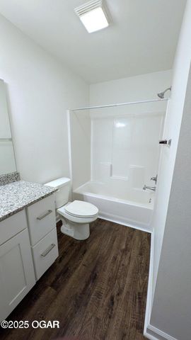 317-319 Alex Jordan Drive, Duenweg, MO 64841