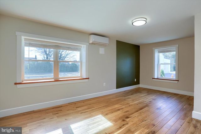 2507 ISLAND VIEW RD, Essex, MD 21221