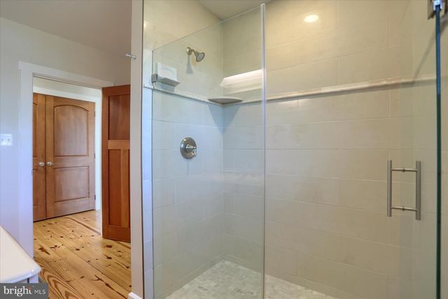 2507 ISLAND VIEW RD, Essex, MD 21221