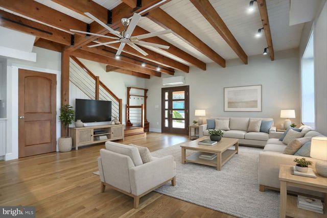 2507 ISLAND VIEW RD, Essex, MD 21221