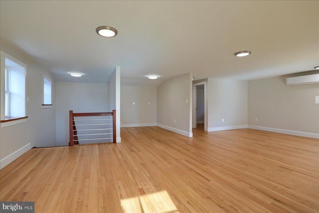 2507 ISLAND VIEW RD, Essex, MD 21221