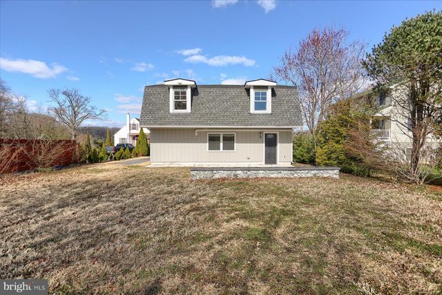 2507 ISLAND VIEW RD, Essex, MD 21221