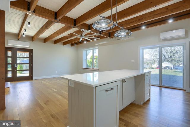 2507 ISLAND VIEW RD, Essex, MD 21221