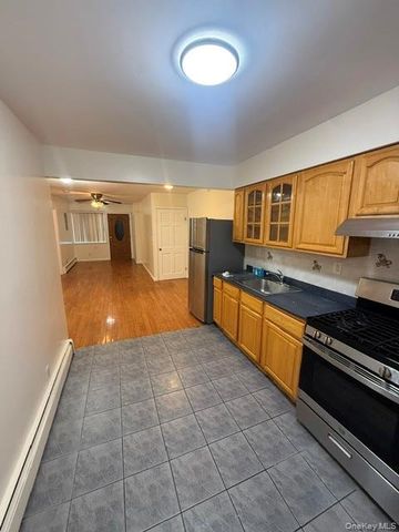 25322 147th Road 1, Rosedale, NY 11422