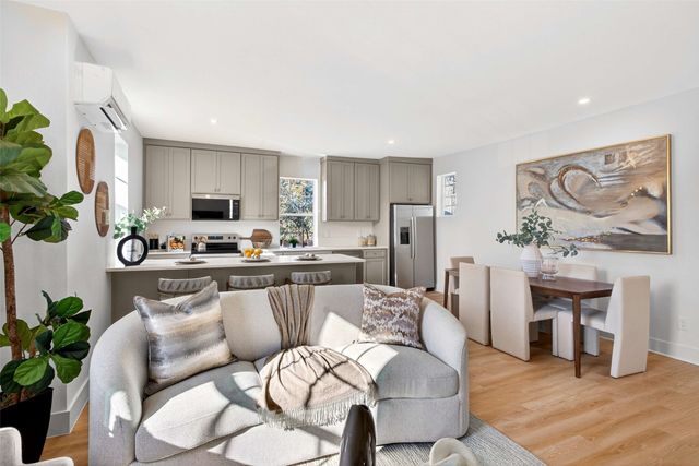 439 W 9th Street 5, Dallas, TX 75208