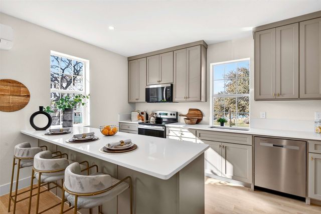 439 W 9th Street 5, Dallas, TX 75208