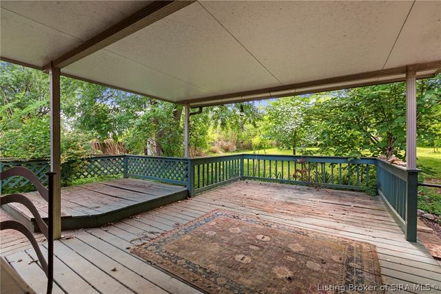 620 Roseview Terrace, New Albany, IN 47150