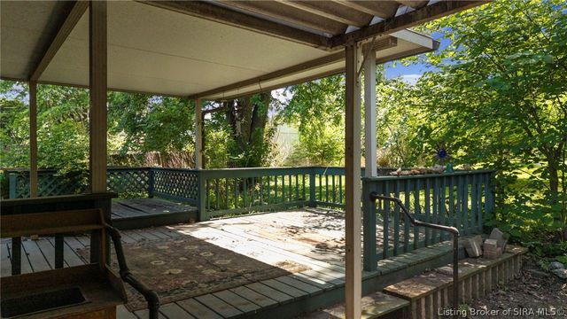 620 Roseview Terrace, New Albany, IN 47150