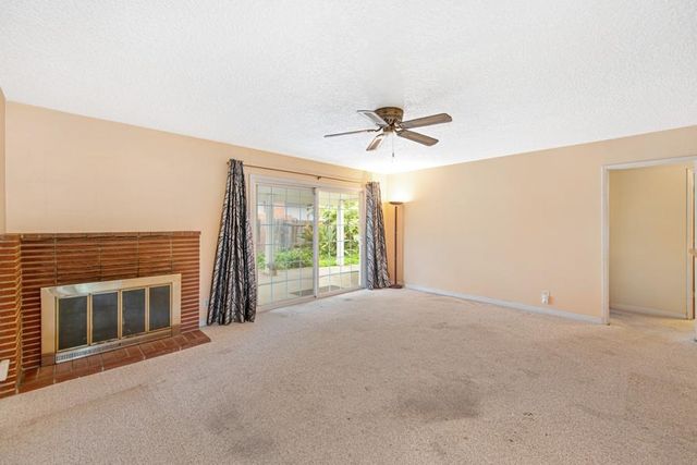 5901 Woodleigh Dr, Carmichael, CA 95608