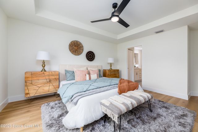 1085 Tahiti Avenue SE, Palm Bay, FL 32909