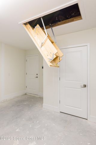 1085 Tahiti Avenue SE, Palm Bay, FL 32909