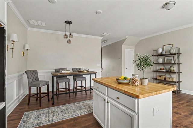 3732 Acorn Drive, Oakwood, GA 30566