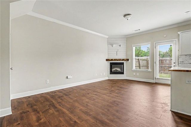 3732 Acorn Drive, Oakwood, GA 30566