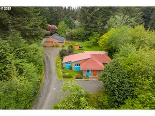5005 BARRETT CREEK Ln, Florence, OR 97439