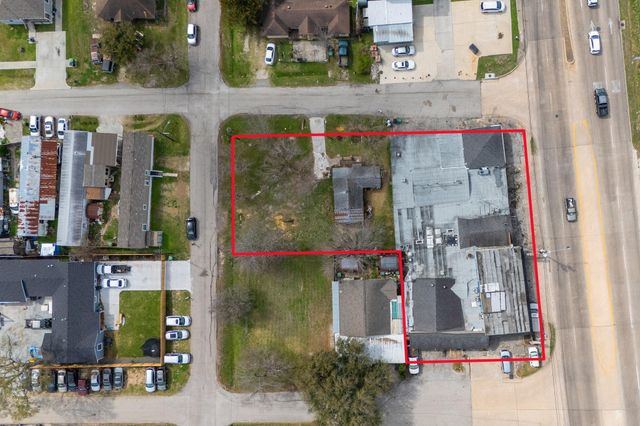 12219 - 12221 - 4107 B St Alief Clodine Road, Houston, TX 77082